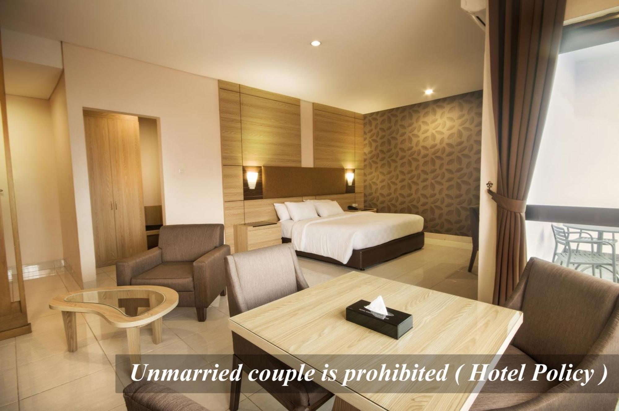 Hotel Gren Alia Jakarta Exterior foto